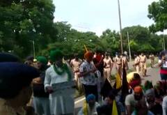 Farmers Protest: హరియాణాలో రైతుల ఆందోళన.. లాఠీఛార్జికి వ్యతిరేకంగా నిరసన