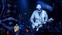 Arijit Singh in Abu Dhabi: অতিমারী পেরিয়ে ফের মঞ্চে, 'কঠিন সময়ে সঙ্গী হয়েছিল গান', বলছেন অরিজিৎ
