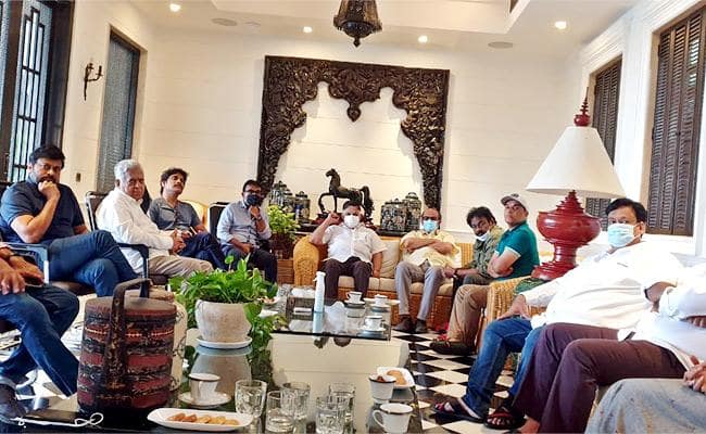 AP CM Jagan meets Tollywood elders on the fourth day! Jagan Tollywood Meet :  నాలుగో తేదీన టాలీవుడ్ పెద్దలతో ఏపీ సీఎం జగన్ భేటీ !