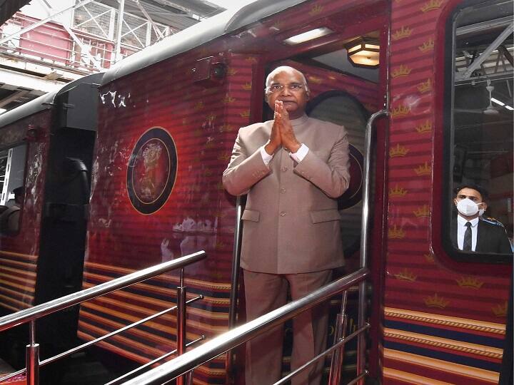 President Ram Nath Kovind Ayodhya Yatra ends by train, Railway Minister thanks for choosing rail service ANN राष्ट्रपति रामनाथ कोविंद की रेलगाड़ी से अयोध्या यात्रा समाप्त, रेलमंत्री ने रेल सेवा का चुनाव करने के लिए दिया धन्यवाद