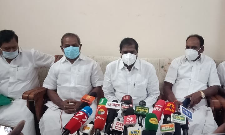 PMK leader GK Mani has appealed to the government not to rush into opening schools பள்ளிகள் திறப்பில் அவசரம் காட்டவேண்டாம் - அரசுக்கு பாமக தலைவர் ஜி.கே.மணி வேண்டுகோள்..
