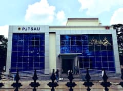 KTR Pics: ఇన్నోవేషన్ ఎవరి సొత్తుకాదు.. వాళ్లని ప్రోత్సహించాల్సిందే.. మంత్రి కేటీఆర్ వెల్లడి