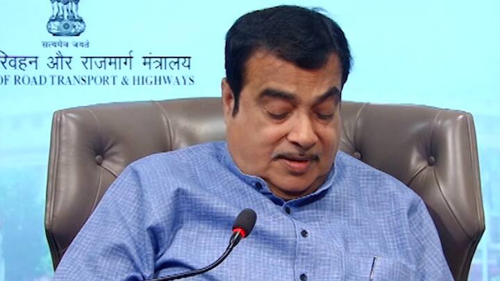Nitin Gadkari Says 'Petrol, Diesel Not Good For Environment', Urges People To Try Alternative Fuels Nitin Gadkari Says 'Petrol, Diesel Not Good For Environment', Urges People To Try Alternative Fuels