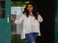 கருச்சா குருவிக்கும் மயக்கம் மயக்கம் கனவுல தினமும் மிதக்கும்  - பிரியங்கா தேஷ்பாண்டே ஆல்பம்