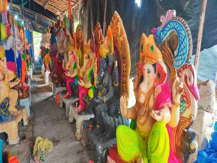 பிடி அதன்உரு உமை கொளமிகு கரியது வடிகொடு தனதடி வழிபடும் அவர் இடர் கடிகணபதி வர அருளினன் மிகு கொடை வடிவினர் பயில் வலி வலமுறை இறையே!