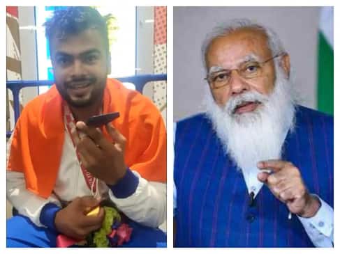 Watch: PM Modi Calls Tokyo Paralympics Gold Medallist Sumit Antil Watch: స్వర్ణ పతక విజేత సుమిత్ అంటిల్‌కి ప్రధాని ఫోన్... ఏపీ సీఎం శుభాకాంక్షలు