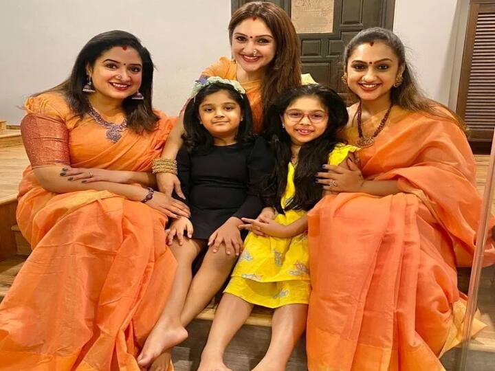 அனிதா , ப்ரீத்தா மற்றும் ஸ்ரீதேவி அவர்களின் குழந்தைகள்