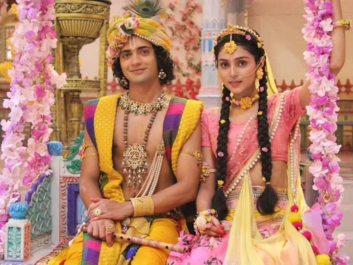 स्टार भारत टीवी पर दिखाया जाने वाला धारावाहिक राधा कृष्ण इन दिनों काफी पॉपुलर है. इस धारावाहिक में भगवान श्री कृष्ण और राधा के बारे में काफी डिटेल में दिखाया गया है.