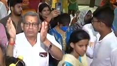 Krishna Janmashtami: काशी में कुछ ऐसे नाचते-गाते दिखे कृष्ण भक्त | Hindi News