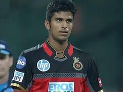 IPL 2021: RCB को लगा बड़ा झटका, आईपीएल के दूसरे फेज से बाहर हुआ ये दिग्गज स्पिनर