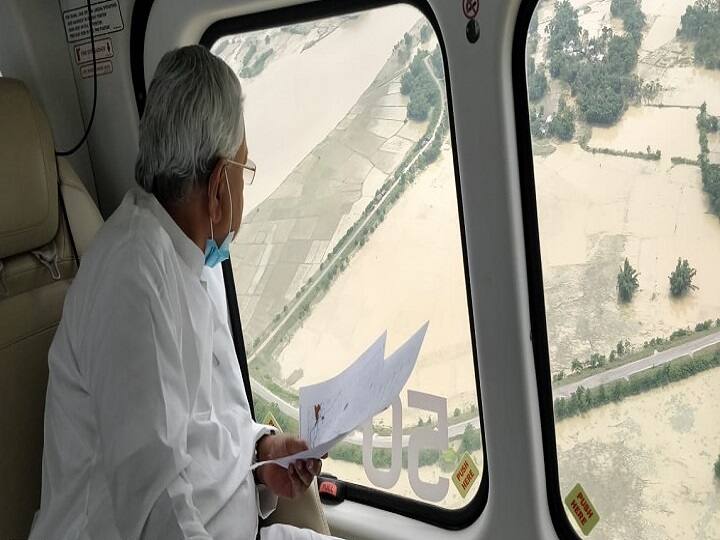 लोगों को मुख्यमंत्री से काफी उम्मीद थी और उनका एक झलक पाने के लिए लोग बेताब थे परंतु मुख्यमंत्री का मोटरबोट काफिला रेलवे बांध और अदलपुर के बीच से होते हुए लोगों का हालचाल लिए बिना ही वापस हेलीपैड के तरफ चला गया, जिससे लोग मायूस हो गए.