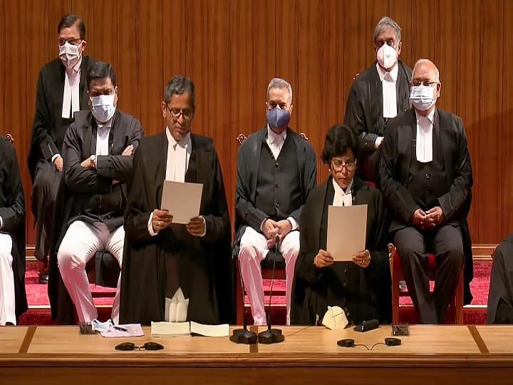 For The First Time In The History Of Supreme Court, 9 Judges Take Oath In One Go. Check List RTS For The First Time In The History Of Supreme Court, 9 Judges Take Oath In One Go. Check List