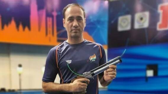 Tokyo Paralympics: ফের পদক প্যারালিম্পিক্সে, ১০ মিটার এয়ার পিস্তলে ব্রোঞ্জ জয় সিংরাজ আদানার| Bangla News