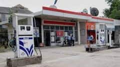 Petrol Pump Strike: পেট্রোল পাম্প ধর্মঘটে দুর্ভোগে সাধারণ মানুষ । Bangla News