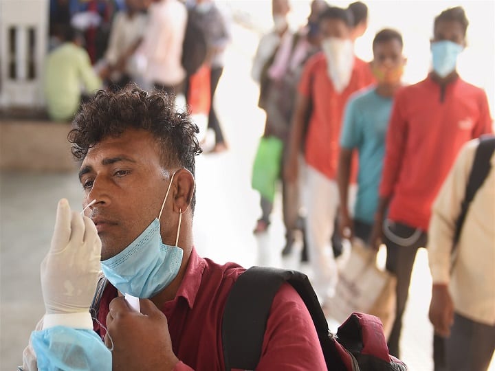 India Coronavirus Updates 1 september 2021 today new covid cases deaths recovery second wave India Corona Updates : देशात 40 हजारांहून अधिक कोरोना रुग्णांची नोंद, गेल्या 24 तासांत 460 रुग्णांचा मृत्यू