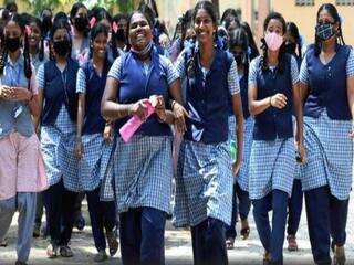 TN School Reopen: நாளை பள்ளியில் என்ன நடக்கும்?  அமைச்சர் அன்பில் மகேஷ் அளித்த முழு விளக்கம்!