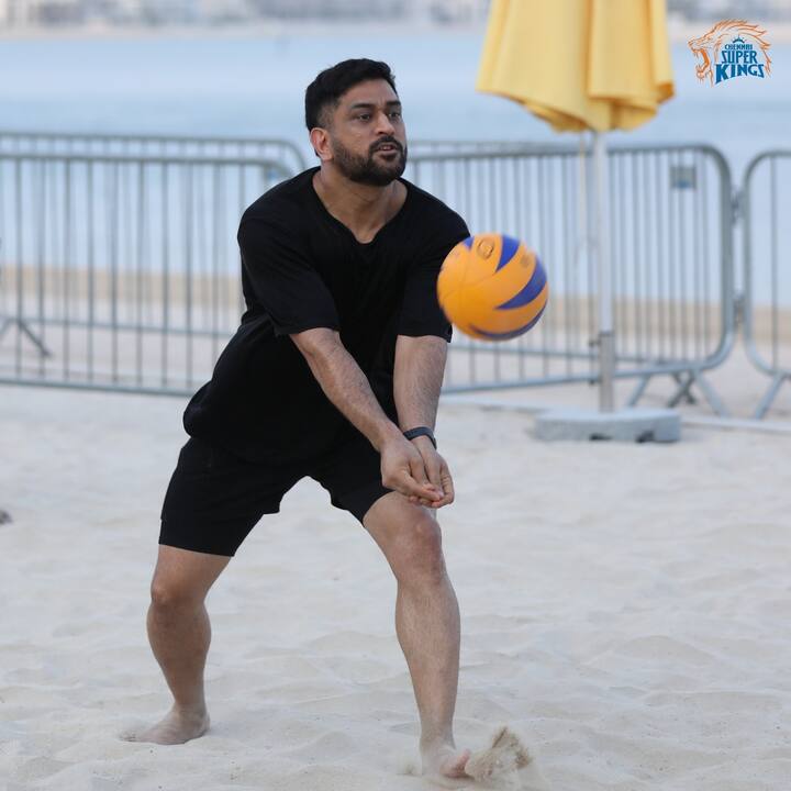 IPL - 2021 కోసం అన్ని జట్ల కంటే ముందే దుబాయ్ చేరుకుంది CSK.