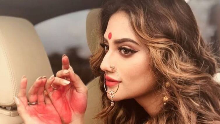 Nusrat Jahan Share First Photo on Instagram after Becoming Mother See photos Nusrat Jahan New Pic: সোশ্যাল মিডিয়ায় প্রথম ছবি পোস্ট নতুন মা নুসরতের