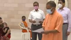 UP: लखनऊ में लगा सीएम का जनता दरबार, सीएम योगी ने सुनी लोगों की फरियाद | ABP Ganga