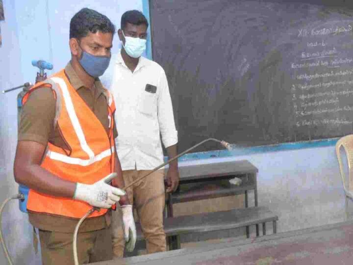 Intensification of cleaning works of 357 schools in Villupuram district திறப்பிற்கு தயாராகும் பள்ளிகள்: தமிழ்நாடு முழுவதும் தூய்மைப் பணி முழுவீச்சில் மும்முரம்!