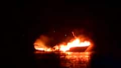 પોરબંદરમાં મોડી રાત્રે બોટમાં આગ, તમામ 9 ખલાસીઓનો બચાવ કરાયો