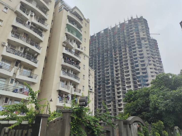 सुपरटेक के एमराल्ड कोर्ट टावर 16 और 17 को गिराने के SC के आदेश से खुश बायर्स ने जानें क्या कहा