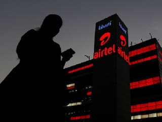 Airtel Black अपनाएं और मोबाइल, वाई फाई, डीटीएच के अलग-अलग कनेक्शन से छुटकारा पाएं Airtel Black अपनाएं और मोबाइल, वाई फाई, डीटीएच के अलग-अलग कनेक्शन से छुटकारा पाएं
