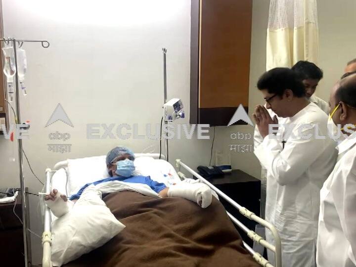 Raj Thackeray Meets Kalpita Pingle mns chief raj thackeray reaction after meeting Kalpita Pimple at thane Jupiter hospital 
