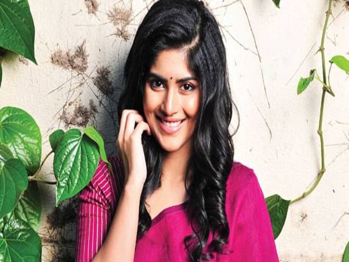 I will definitely do Love Marriage heroine Mega Akash opened her mind! பக்கத்துல உக்காந்திருந்த பையன் மேல இஷ்டம்.. தனுஷ் பட நாயகி மேகா பளிச்..!