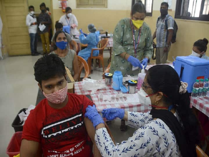 Coronavirus Vaccination Update: कोरोना वैक्सीनेशन की रफ्तार में इज़ाफा, देश में 24 घंटे में लगी टीके की 1 करोड़ से ज्यादा डोज़