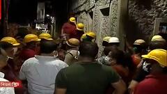 House Collapsed: ভেঙে পড়ল বিডন স্ট্রিটের একটি পুরনো বাড়ি, হতাহতের কোনও খবর নেই | Bangla News