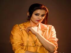 Actress Priyamani pics | ஒவ்வொன்றாய் திருடுகிறாய் யாருக்கும் தெரியாமல் திருடுகிறாய் - பிரியாமணி போட்டோஷூட்