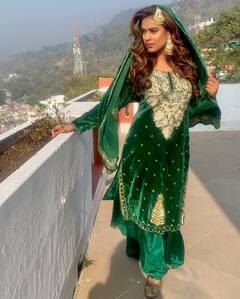 Ladki एक Looks अनेक: Nia Sharma सिर्फ Glam Look में ही नहीं बल्कि Indian Outfits में भी चलाती हैं निगाहों से छुरियां