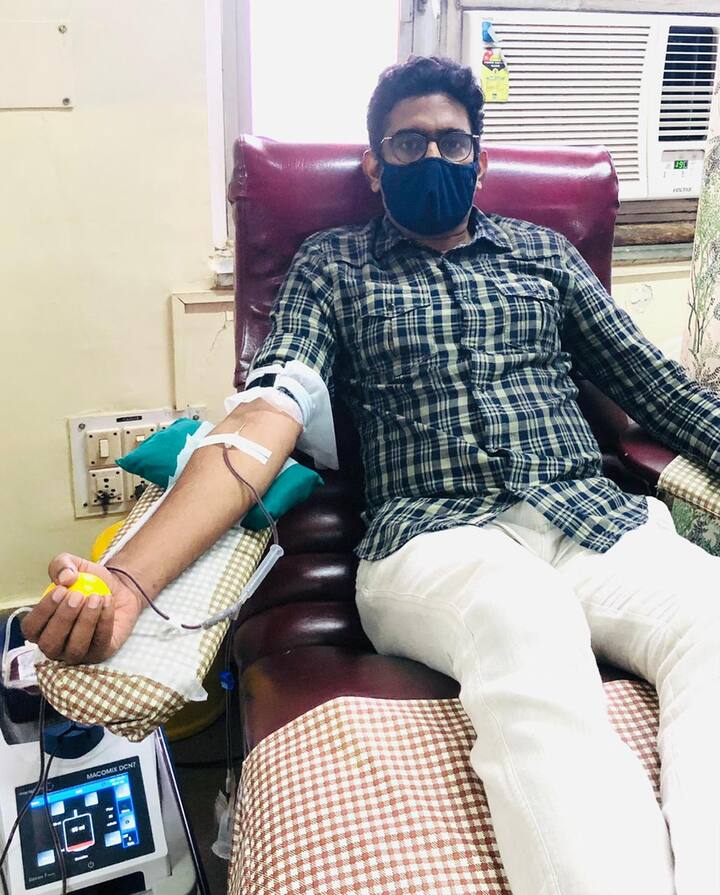 संदीप पाठक मराठीतील एक गुणवंत कलाकार म्हणून ओळखला जातो.