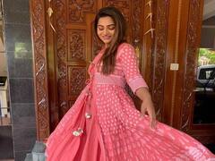 Actress Nakshathira nagesh pics | காதல் கனவே தள்ளிப் போகாதே போகாதே - நக்ஷத்திரா நாகேஷ் ஆல்பம்