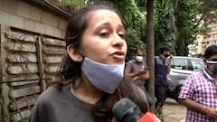 Sidharth Shukla's fan breaks down in front of camera after his demise | Mumbai