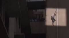 અમદાવાદ સિવિલ હોસ્પિટલમાં યુવાનનો આત્મહત્યાનો પ્રયાસ, વિડીયો થયો વાયરલ