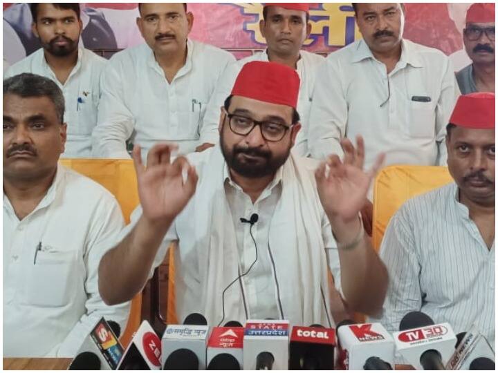 Samajwadi Party organizes Parivartan Rally in Uttar Pradesh ANN UP Election 2022: समाजवादी पार्टी ने किया परिवर्तन रैली का आयोजन, कहा- मौजूदा व्यवस्था को बदलना लक्ष्य