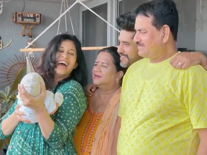 Kishwer Merchant and Suyash Rai revealed the name of their son watch video Kishwer Merchant Baby Name: किश्वर मर्चेंट और Suyash Rai ने अपने बेटे के नाम का किया खुलासा, Video शेयर कर फैंस को दी जानकारी