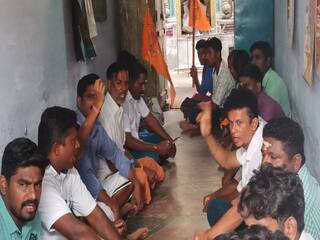 டாஸ்மாக் வேண்டாம் ; பிள்ளையார் வேண்டும்..மதுரையில் நூதன போராட்டம் !