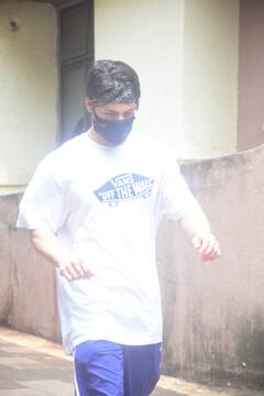 Siddharth Shukla Death: हमेशा सिद्धार्थ से लड़ते थे आसिम, अब सिद्धार्थ के निधन के बाद सबसे पहले नम आंखों के साथ अस्पताल पहुंचे आसिम