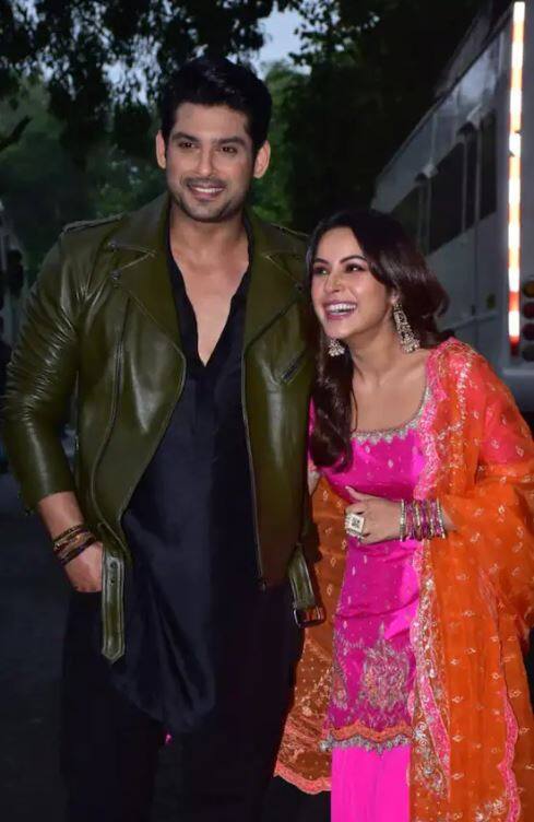 ਹਾਲ ਹੀ ਵਿੱਚ ਉਨ੍ਹਾਂ ਨੂੰ 'ਬਿਗ ਬੌਸ ਓਟੀਟੀ' ਦੇ ਸੈੱਟ 'ਤੇ ਵੀ ਦੇਖਿਆ ਗਿਆ ਸੀ।