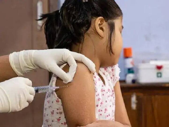 फाईजर हेल्थ एक्सपर्ट्स का दावा, कहा- '5 से 11 साल के बच्चों की वैक्सीन जल्द आएगी'