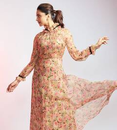 Ladki एक Looks अनेक: Deepika Padukone का हर अंदाज़ है निराला, देखते ही हर कोई कहता है मार डाला
