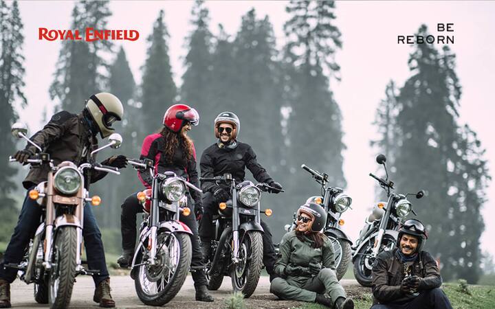 रॉयल एनफिल्डने पुन्हा एकदा आपली बाईक क्लासिक 350 भारतात नवीन लूकमध्ये लॉन्च केली आहे. याची बाईकची किंमत 1.84 लाख रुपयांपासून सुरु आहे तर ती 2.51 लाख रुपयांपर्यंत आहे.  (Photo : royalenfield)