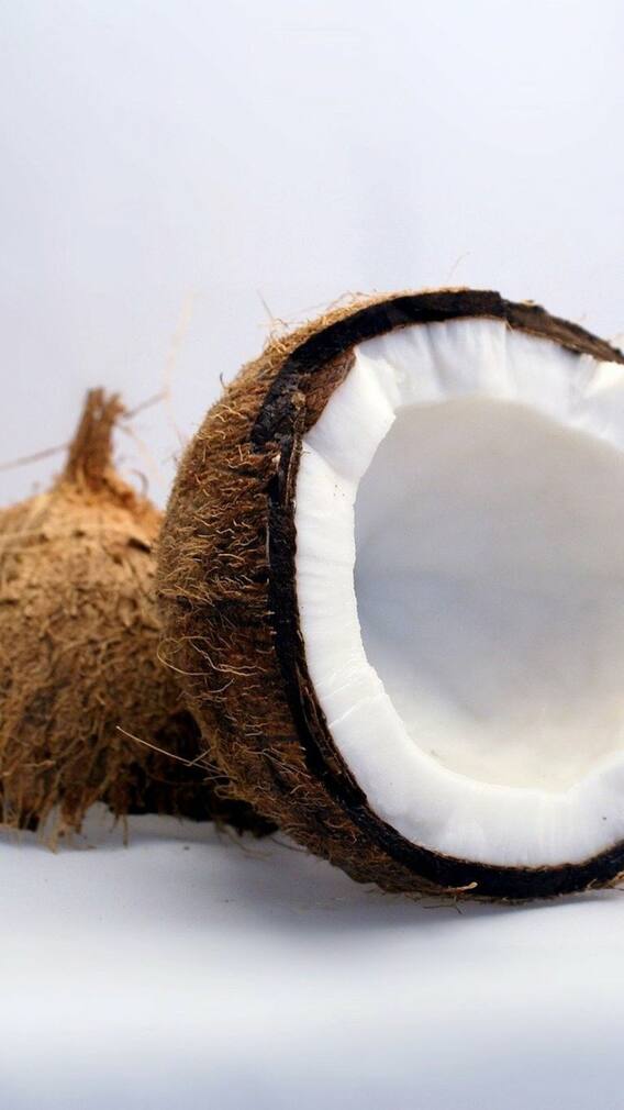 নারকেলের কী কী উপকারিতা?