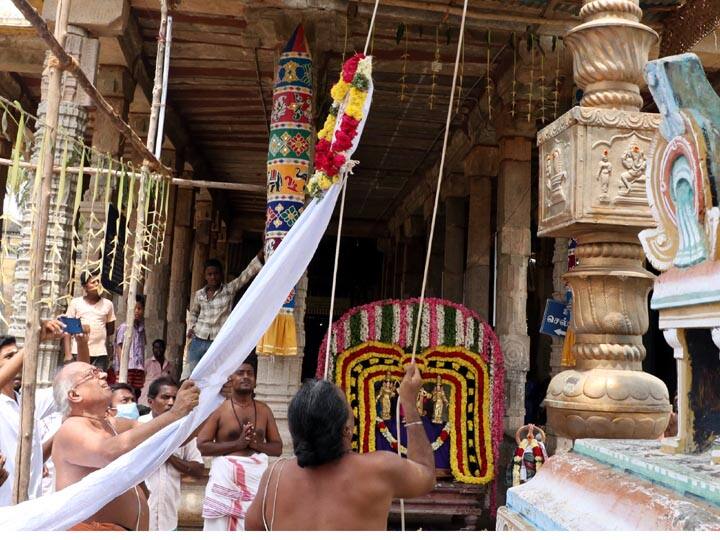 Tanjore Thiruvalanzuli Ganesha Temple Festival begins ’தஞ்சை திருவலஞ்சுழி விநாயகர் கோயிலில் கொடியேற்றம்’- தேர் திருவிழா ரத்து...!