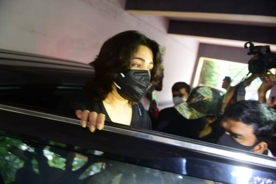 Watch: ఈడీ ఆఫీసుకు ఛార్మి.. డ్రగ్స్ కేసులో విచారణ