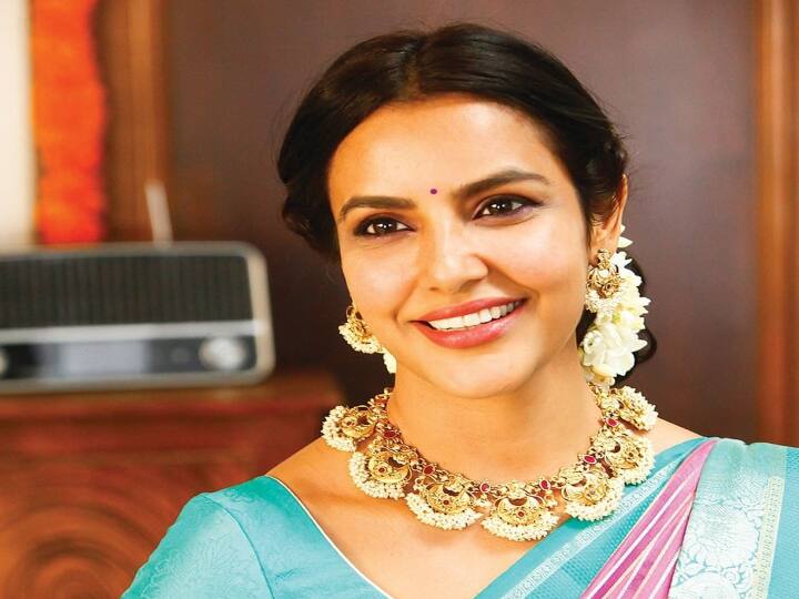 முத்துராமன் நடிப்பில் வெளியான 'காசேதான் கடவுளடா' திரைப்படத்தை இயக்குநர் ஆர்.கண்ணன் ரீமேக் செய்கிறார்.