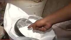 Kolkata : আকর্ষণীয় করতে মুসুর ডালে ট্যাল্ক পাউডার মেশানোর অভিযোগ ! উল্টোডাঙার গুদামে হানা EB-র